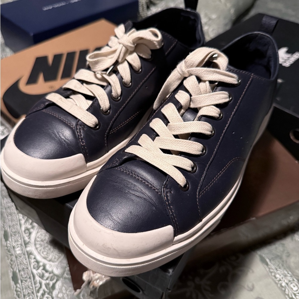 Coach Men's leather Navy Sneakers